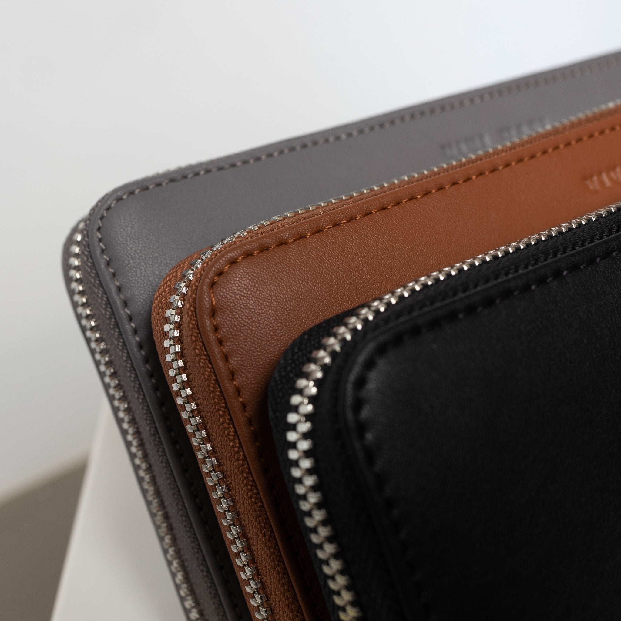 Continental Wallet - black - VIVI MARI