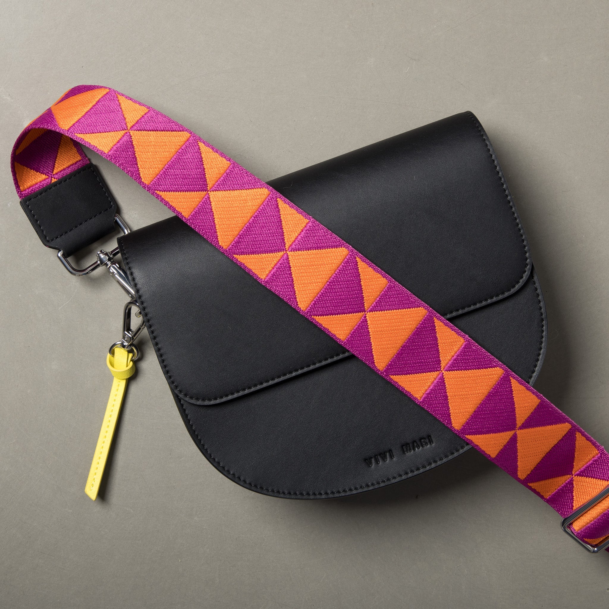 strap triangles magenta/orange - black - VIVI MARI